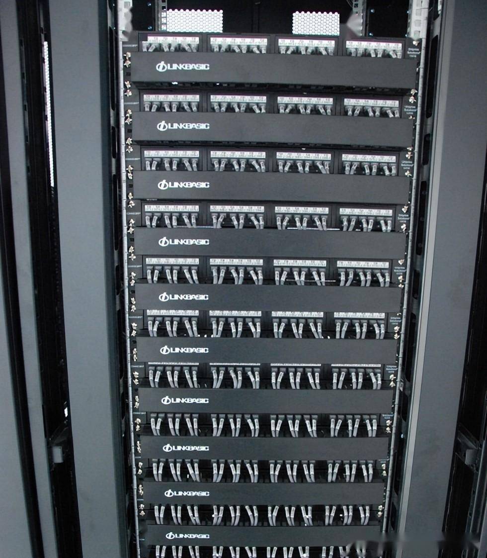 弱电工程布线工艺施工标准详解与配线架安装图片分享